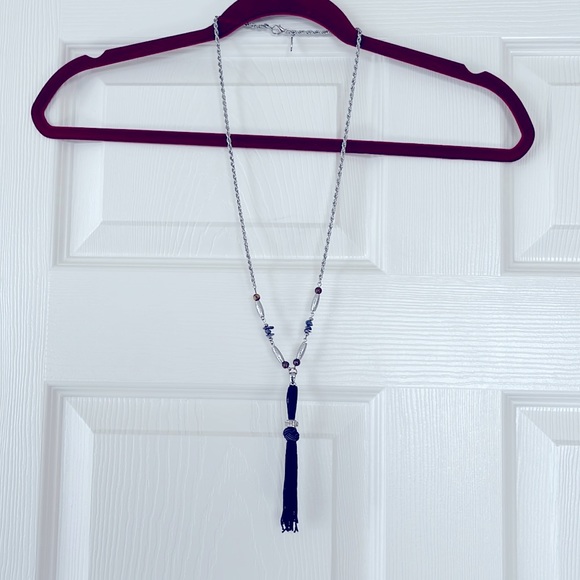 Ann Taylor Jewelry - Long necklace